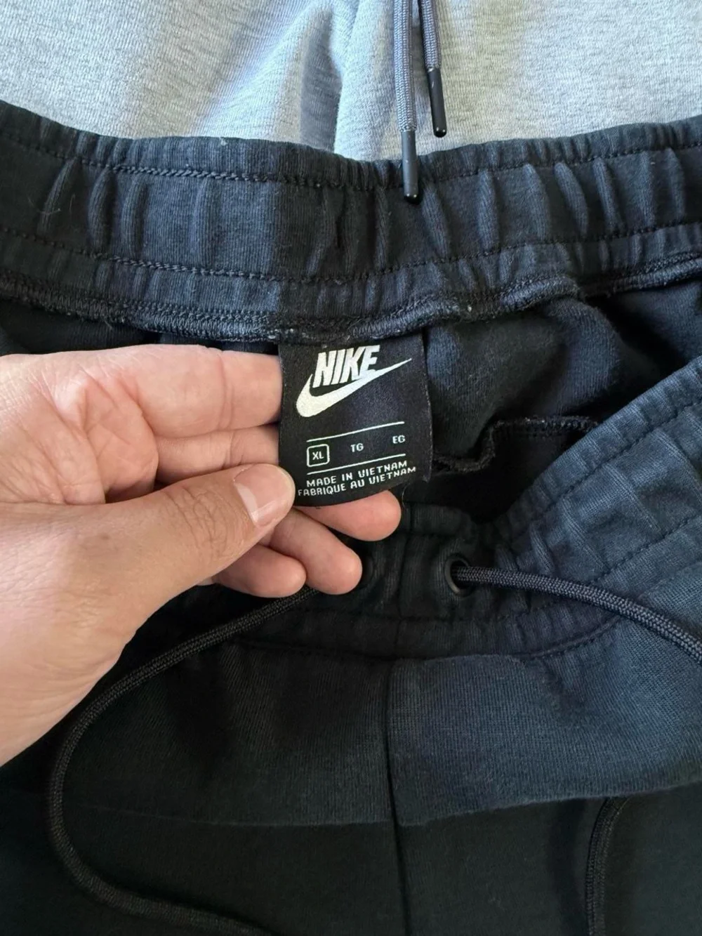 Nike tech sweats bundle - Picture 3 of 6